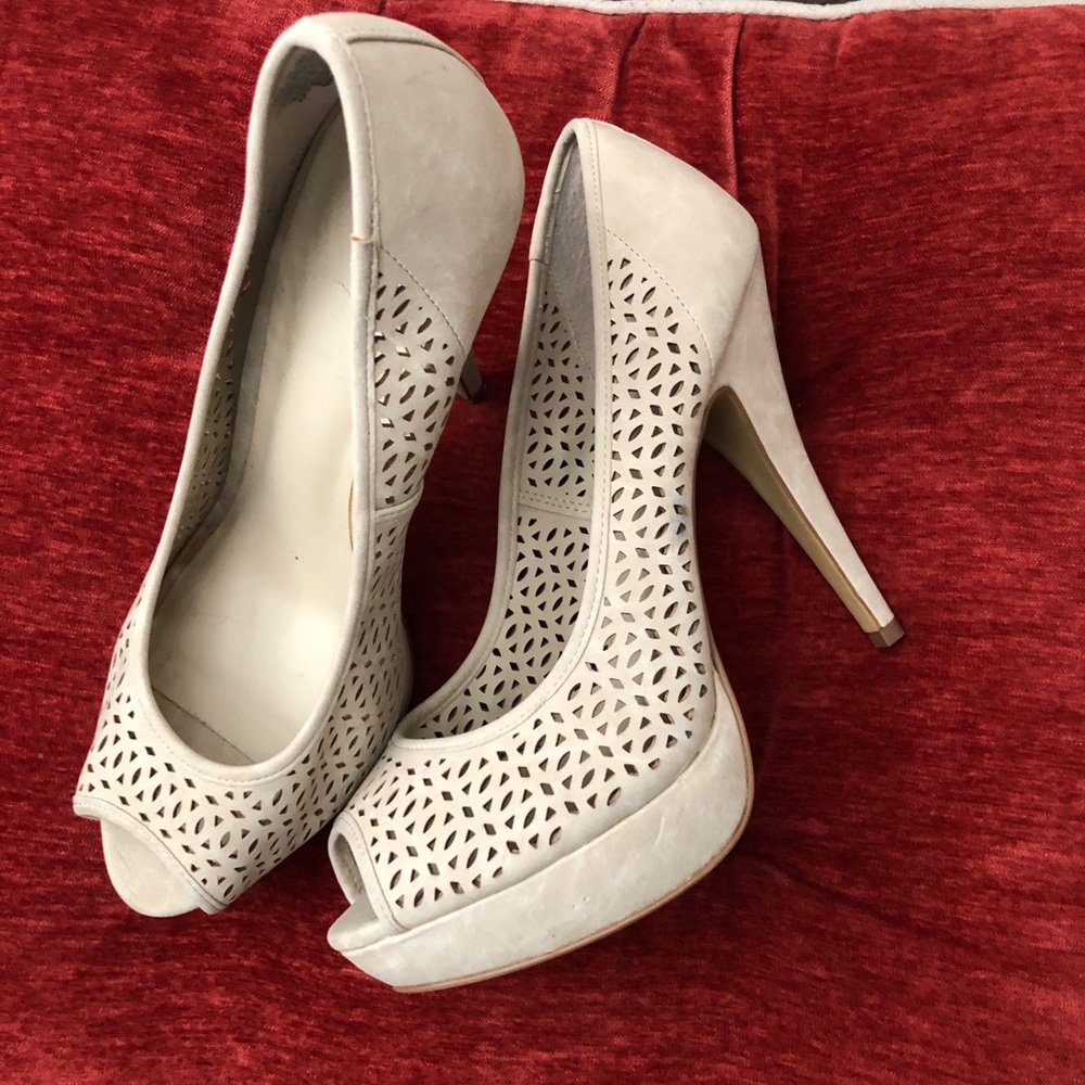 Apt 9 platform wedge heels